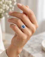 Anillo en plata 950 con topacio london blue y cristales